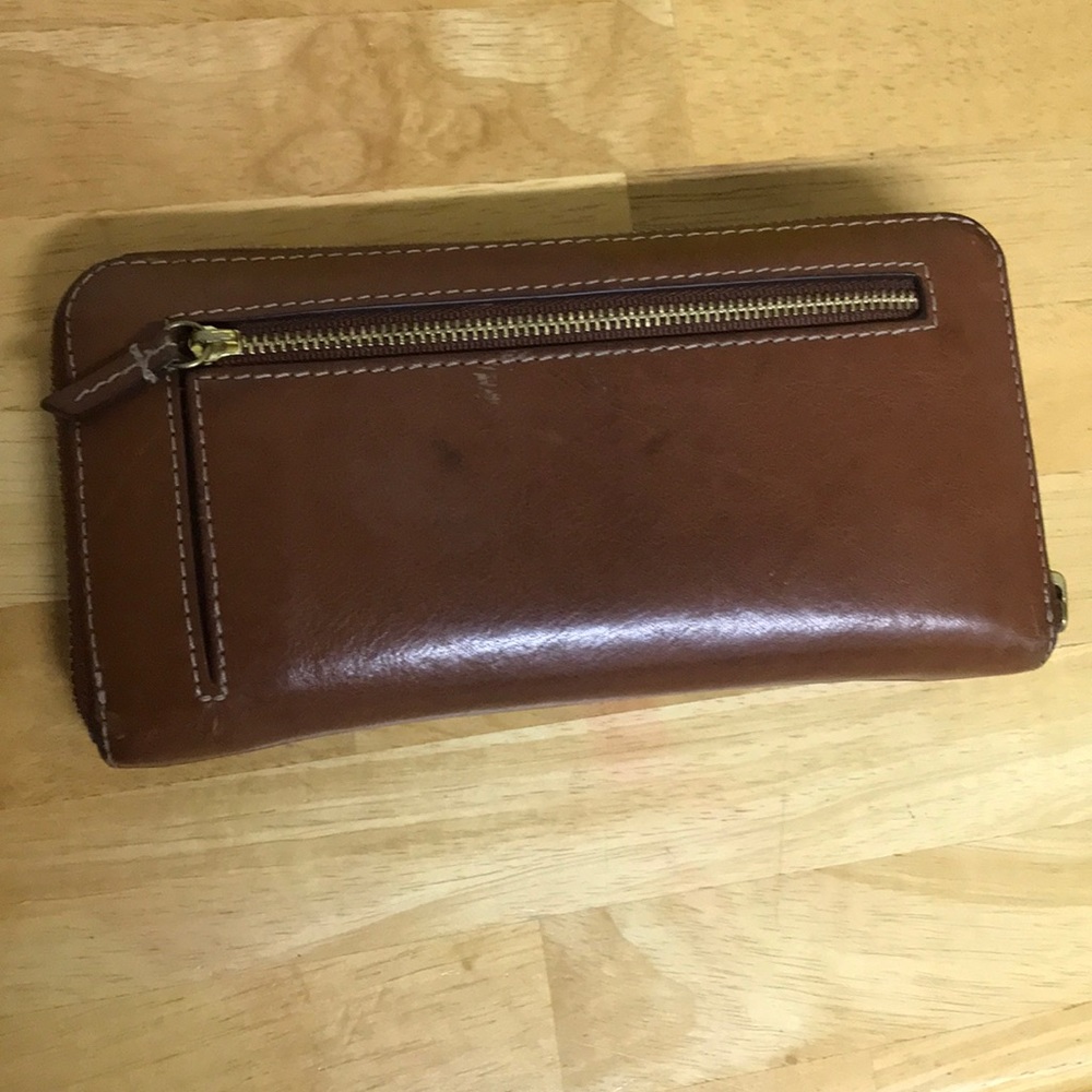 Fossil Wallet - Picture 3 of 11